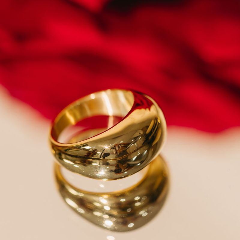 LUNA RING